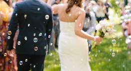 10 Easy Ways to Save on Your Summer Wedding