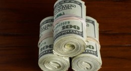 10 Smart Ways to Spring Clean Your Finances