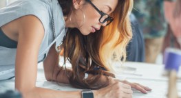 Celebrate Business Women’s Day with These 4 Tips for Financial Independence