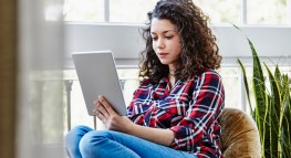 You Don’t Have To Be An Expert to File Your Own Taxes!