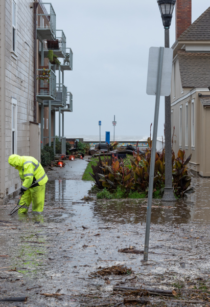 Irs Extends Tax Deadline For Florida Hurricane Victims 2 IRS Issues Extensions for Tax Year 2022 (411 × 600 pixels)
