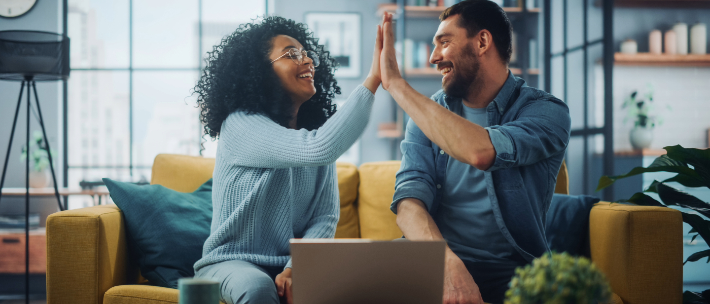 Êtes-vous et votre partenaire financièrement compatibles au moment des impôts ?